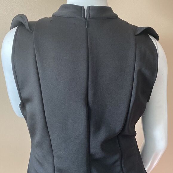 Fashion To Figure Black Ruffled Top - Size 1 - Plus Size - Picture 11 of 12